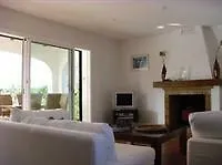 Bfua Villa Binissafuller